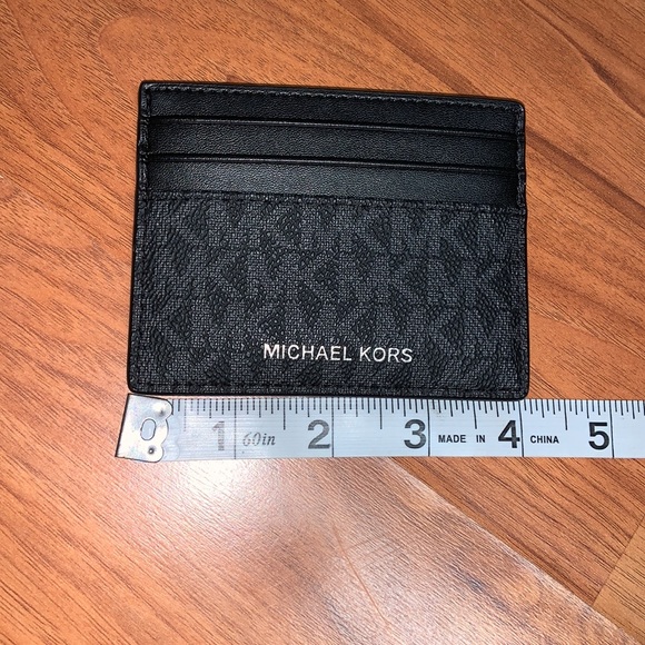 NWT Michael Kors Cooper Monogram Card Case - Picture 4 of 6